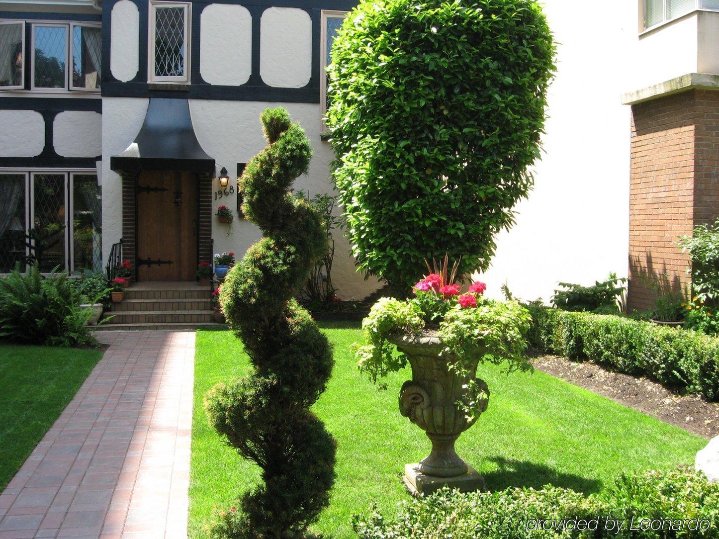 The English Bay Inn Distrito de Distrito de Langley Exterior foto